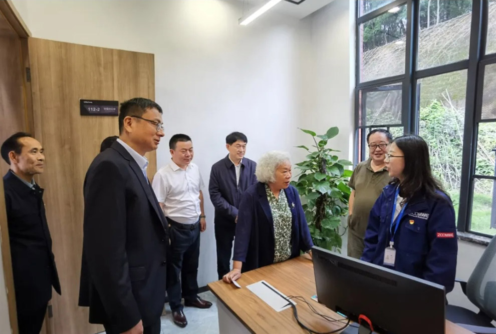 ɭ��������-׷�󿵽�,����һ������