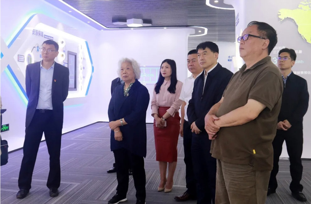 ɭ��������-׷�󿵽�,����һ������