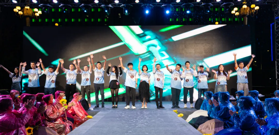 ɭ��������-׷�󿵽�,����һ������