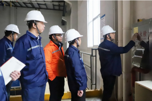 ɭ��������-׷�󿵽�,����һ������