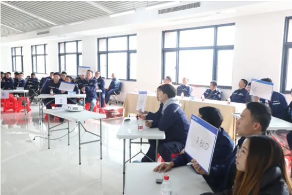 ɭ��������-׷�󿵽�,����һ������