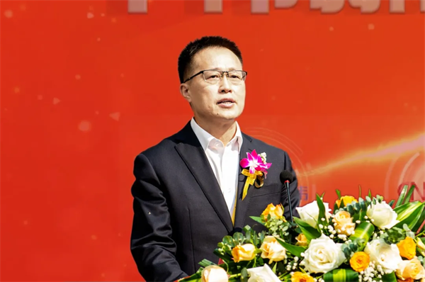 ɭ��������-׷�󿵽�,����һ������