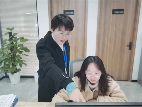 ɭ��������-׷�󿵽�,����һ������