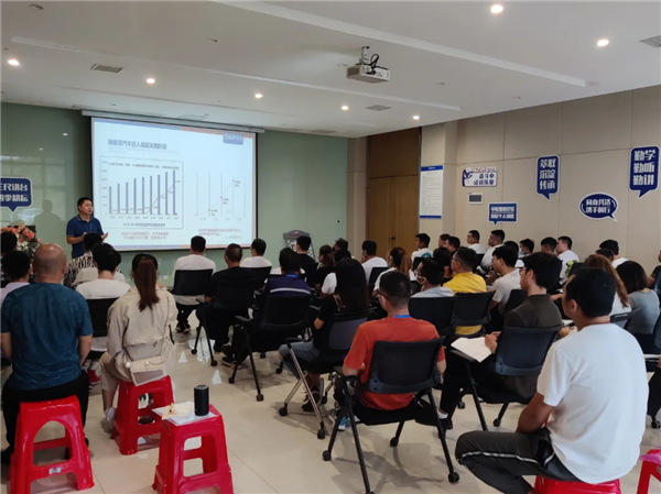 ɭ��������-׷�󿵽�,����һ������