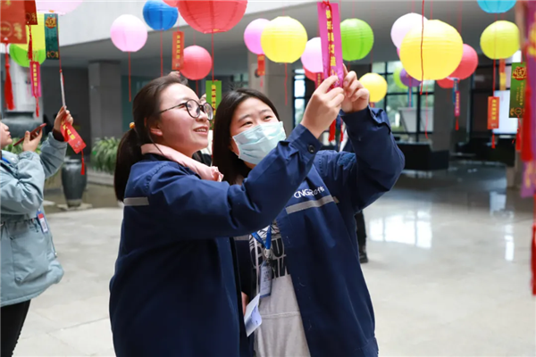 ɭ��������-׷�󿵽�,����һ������