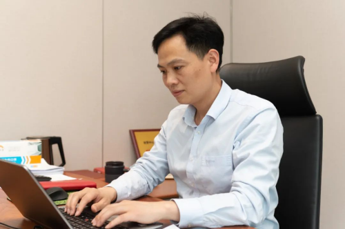 ɭ��������-׷�󿵽�,����һ������