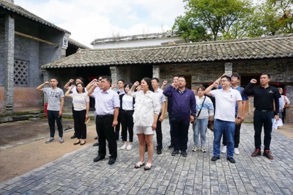 ɭ��������-׷�󿵽�,����һ������