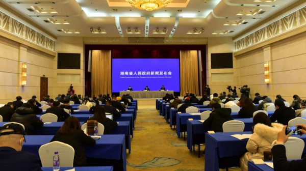 ɭ��������-׷�󿵽�,����һ������