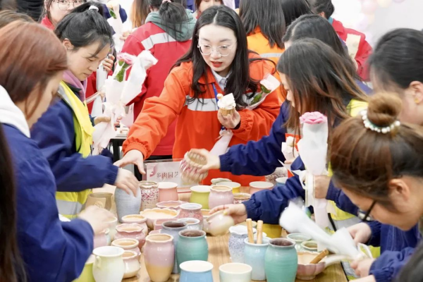 ɭ��������-׷�󿵽�,����һ������