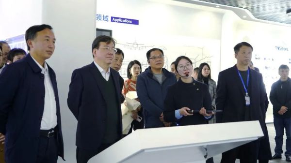 ɭ��������-׷�󿵽�,����һ������