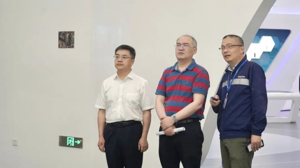 ɭ��������-׷�󿵽�,����һ������