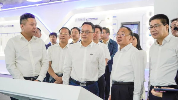 ɭ��������-׷�󿵽�,����һ������