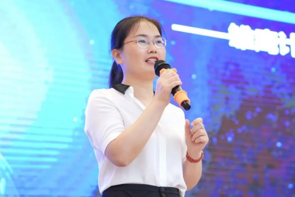 ɭ��������-׷�󿵽�,����һ������