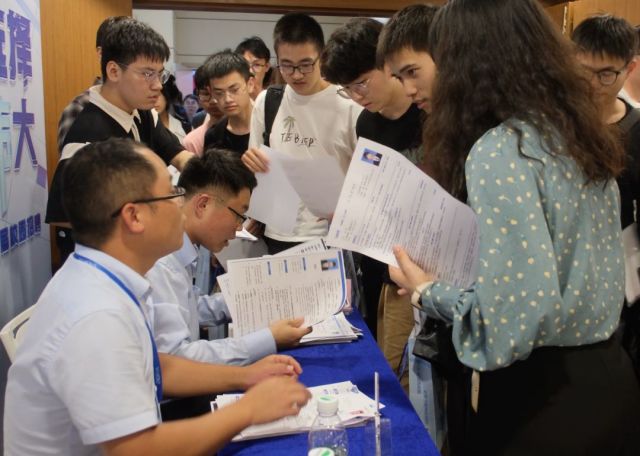 ɭ��������-׷�󿵽�,����һ������