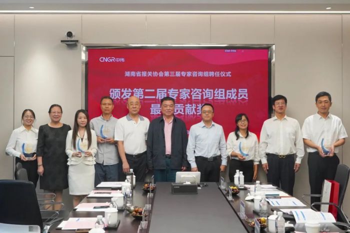 ɭ��������-׷�󿵽�,����һ������