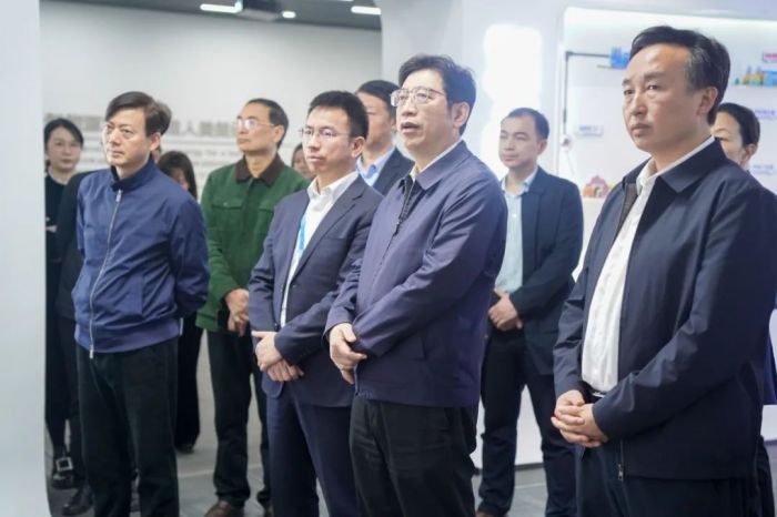 ɭ��������-׷�󿵽�,����һ������