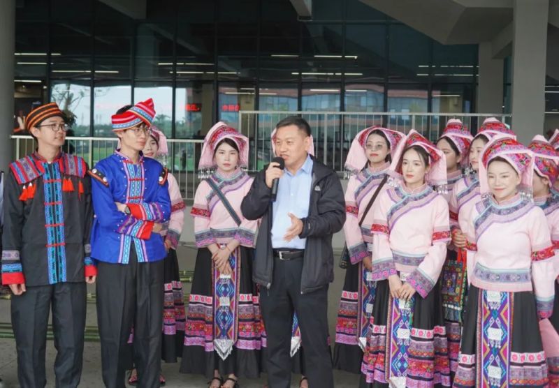 ɭ��������-׷�󿵽�,����һ������