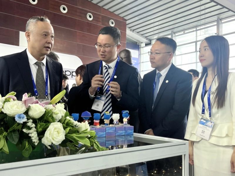 ɭ��������-׷�󿵽�,����һ������