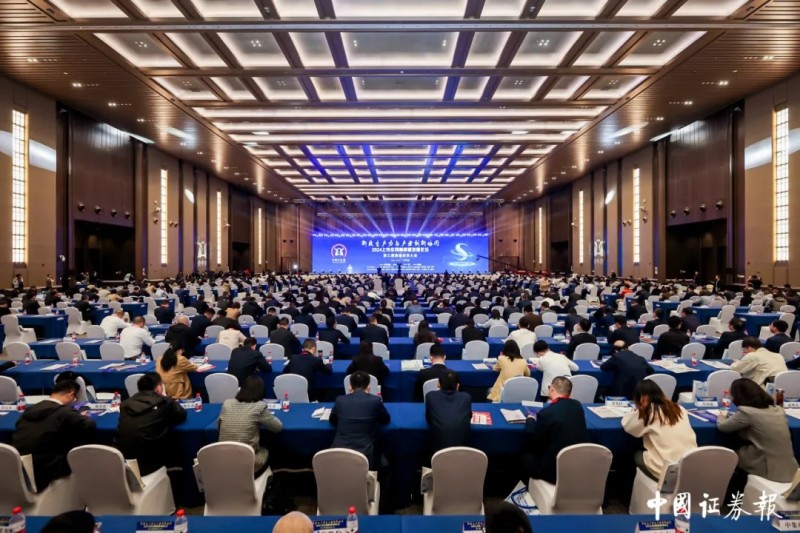 ɭ��������-׷�󿵽�,����һ������