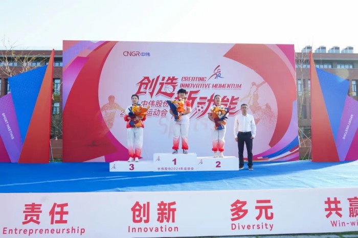 ɭ��������-׷�󿵽�,����һ������