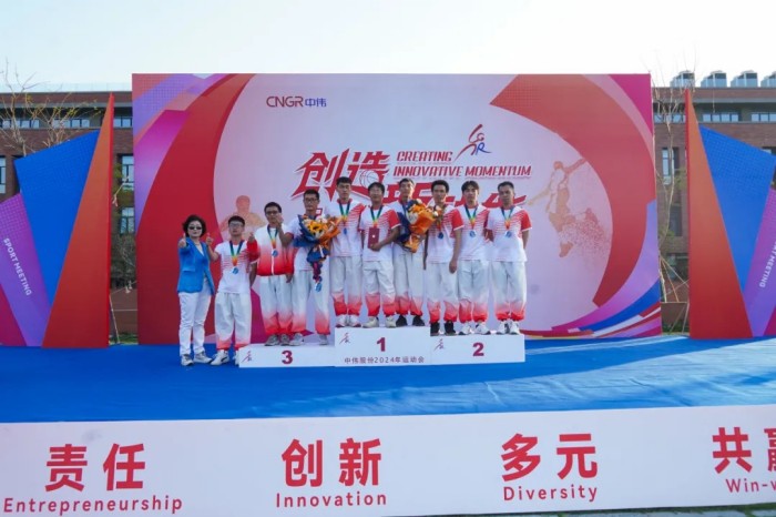 ɭ��������-׷�󿵽�,����һ������