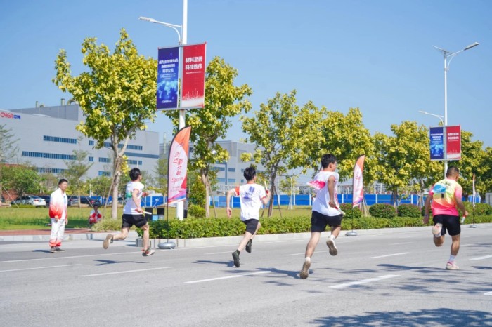 ɭ��������-׷�󿵽�,����һ������