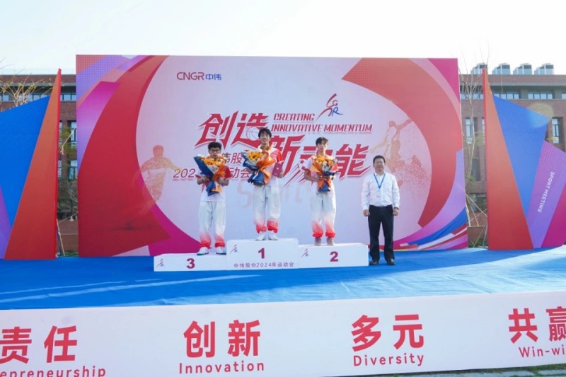 ɭ��������-׷�󿵽�,����һ������