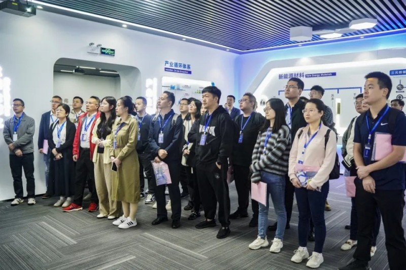 ɭ��������-׷�󿵽�,����һ������