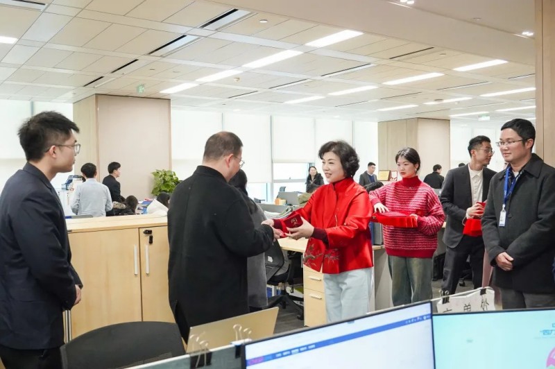 ɭ��������-׷�󿵽�,����һ������