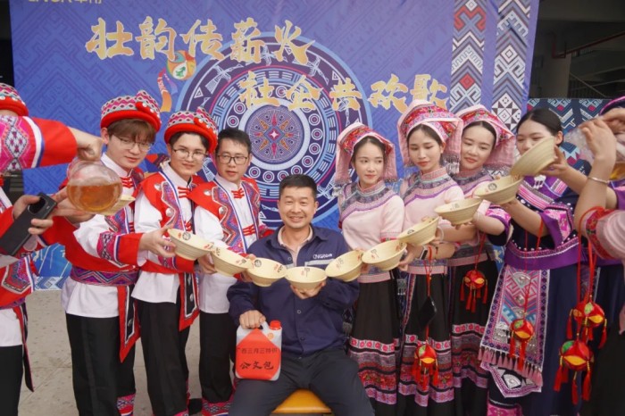 ɭ��������-׷�󿵽�,����һ������