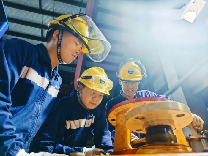 ɭ��������-׷�󿵽�,����һ������