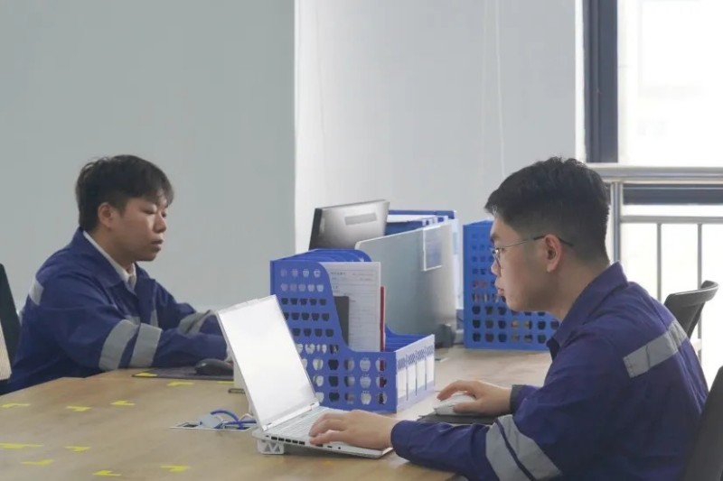 ɭ��������-׷�󿵽�,����һ������