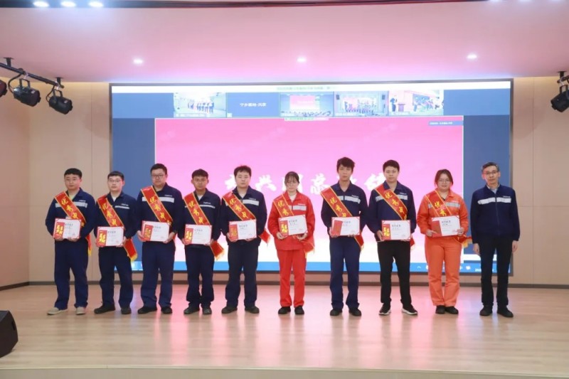 ɭ��������-׷�󿵽�,����һ������