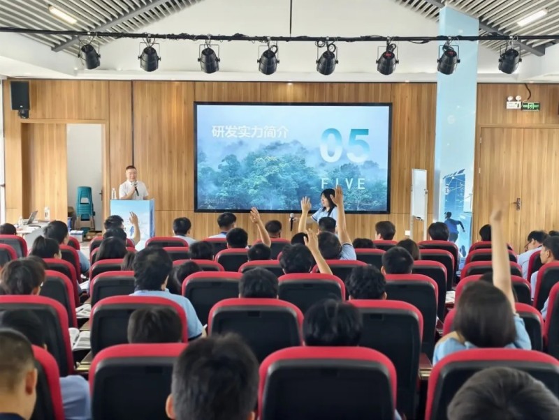 ɭ��������-׷�󿵽�,����һ������