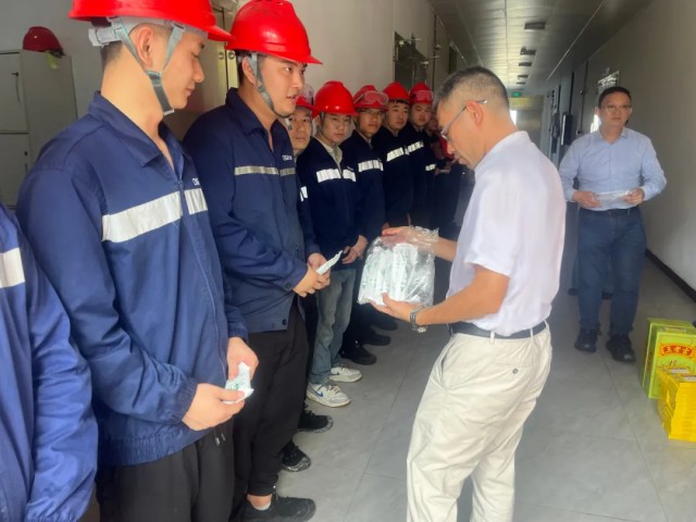 ɭ��������-׷�󿵽�,����һ������